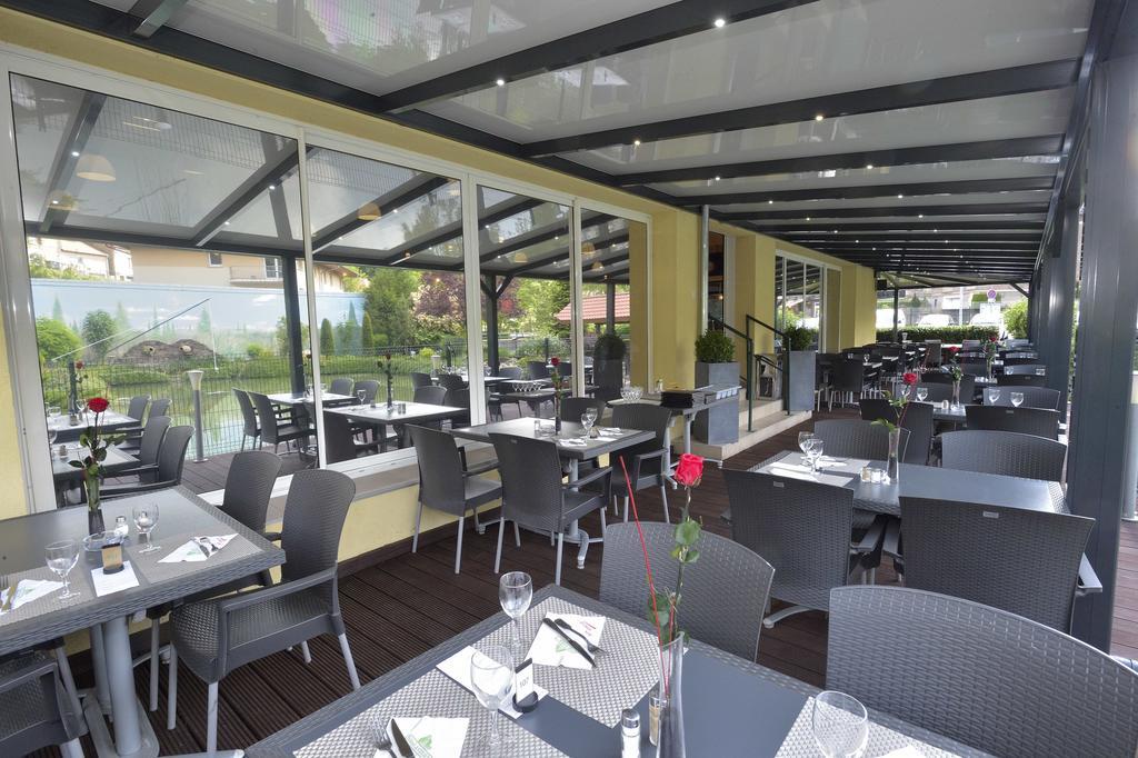 Hotel Aster Restaurant Aux Arcades Briey Exterior foto