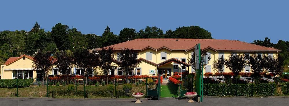 Hotel Aster Restaurant Aux Arcades Briey Exterior foto